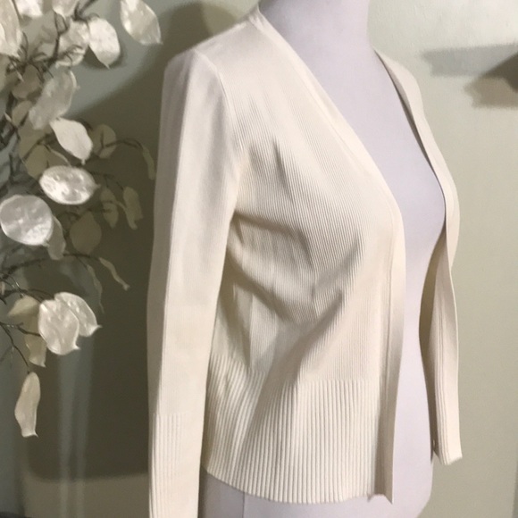 Ann Taylor Sweaters - ANN TAYLOR CARDIGAN